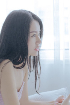 吸奶电影